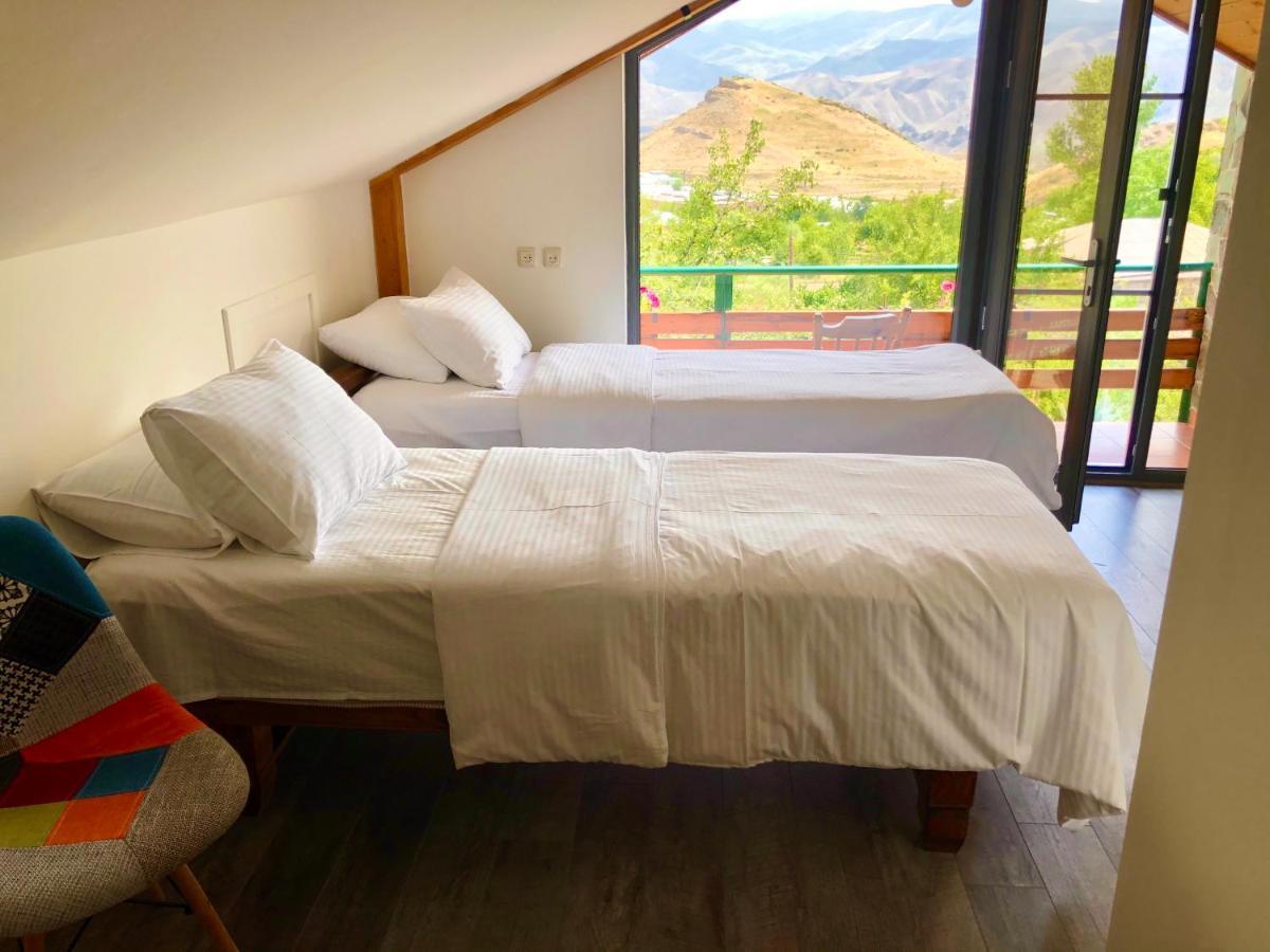Green Stone Boutique Hotel Yeghegnadzor Extérieur photo