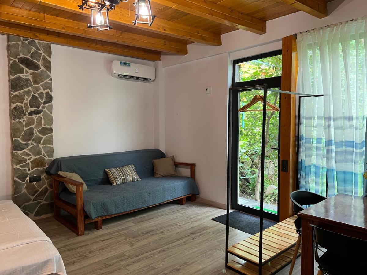 Green Stone Boutique Hotel Yeghegnadzor Extérieur photo