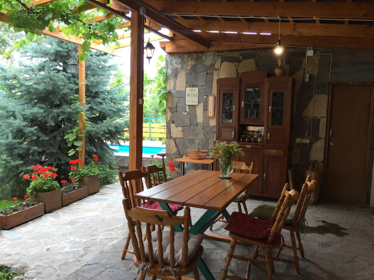 Green Stone Boutique Hotel Yeghegnadzor Extérieur photo