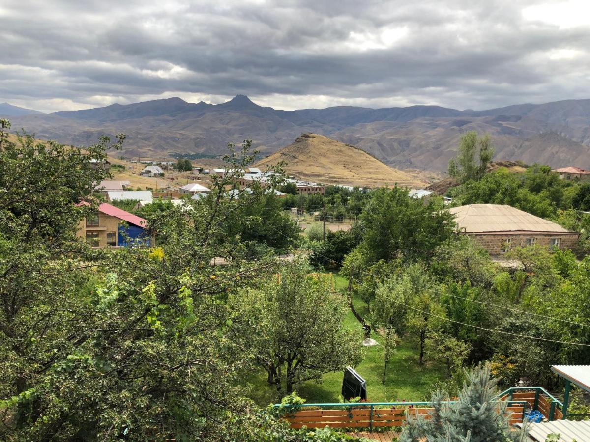 Green Stone Boutique Hotel Yeghegnadzor Extérieur photo